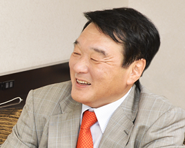 TOWA CORPORATION代表取締役社長　橋本顕氏